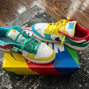 Mens Nike SB dunk low “free99white” size 10 worn twice good condition no in sole